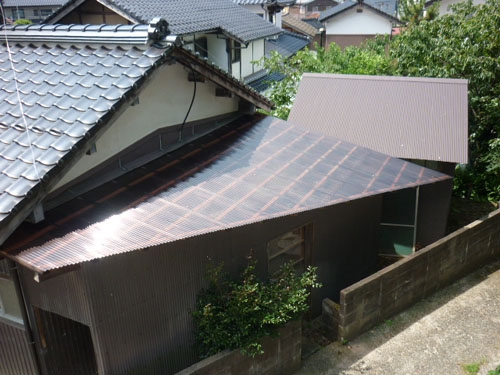 劣化した屋根を改修して明るい空間に！