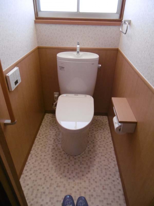 可愛らしい内装のトイレへのリフォーム